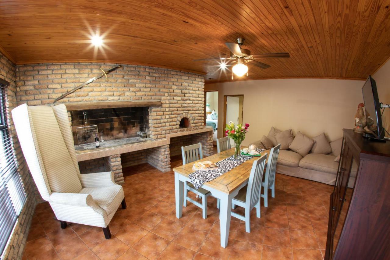 Meransha Self Catering Cc Walvis Bay Kültér fotó