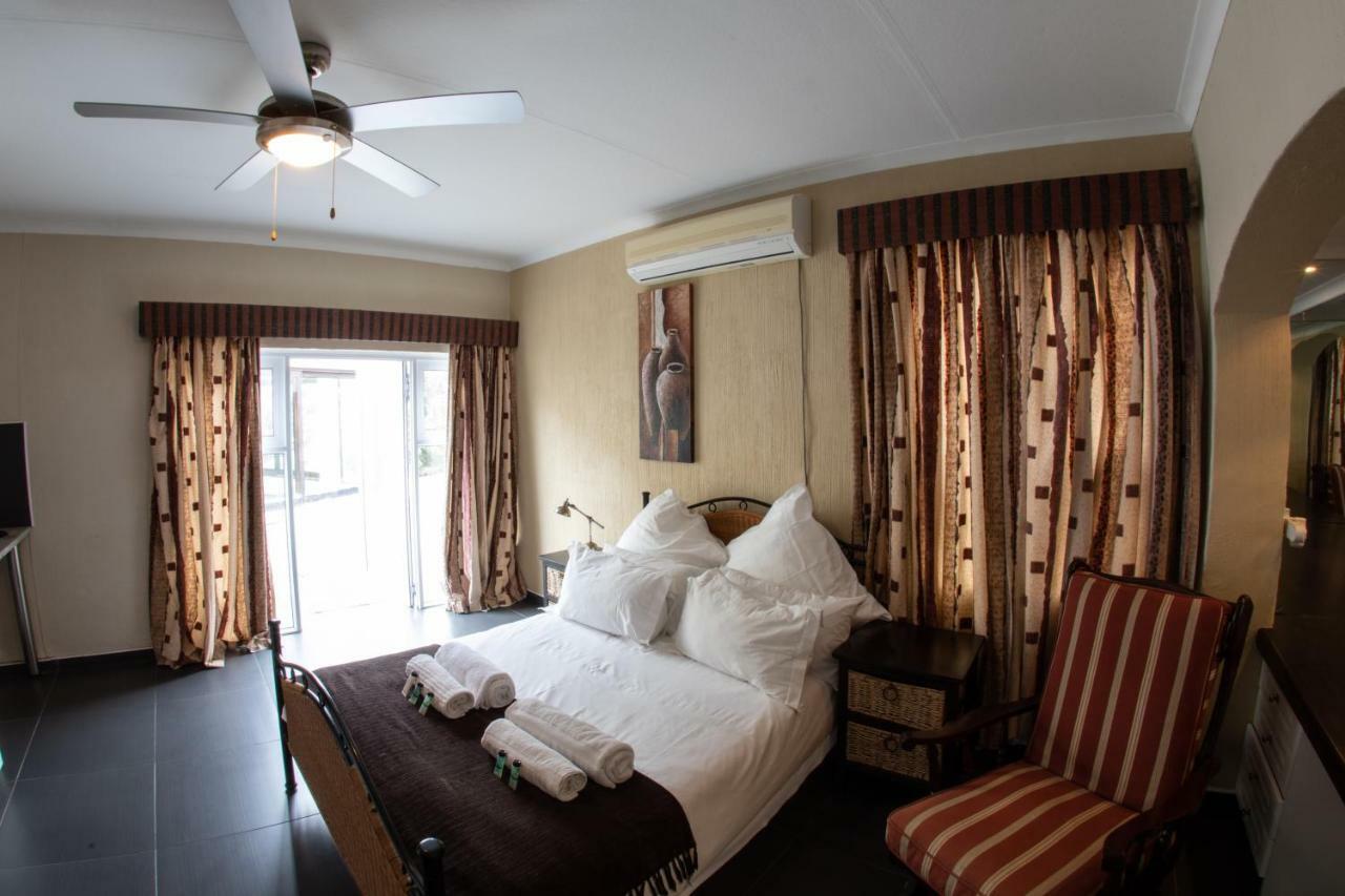 Meransha Self Catering Cc Walvis Bay Kültér fotó
