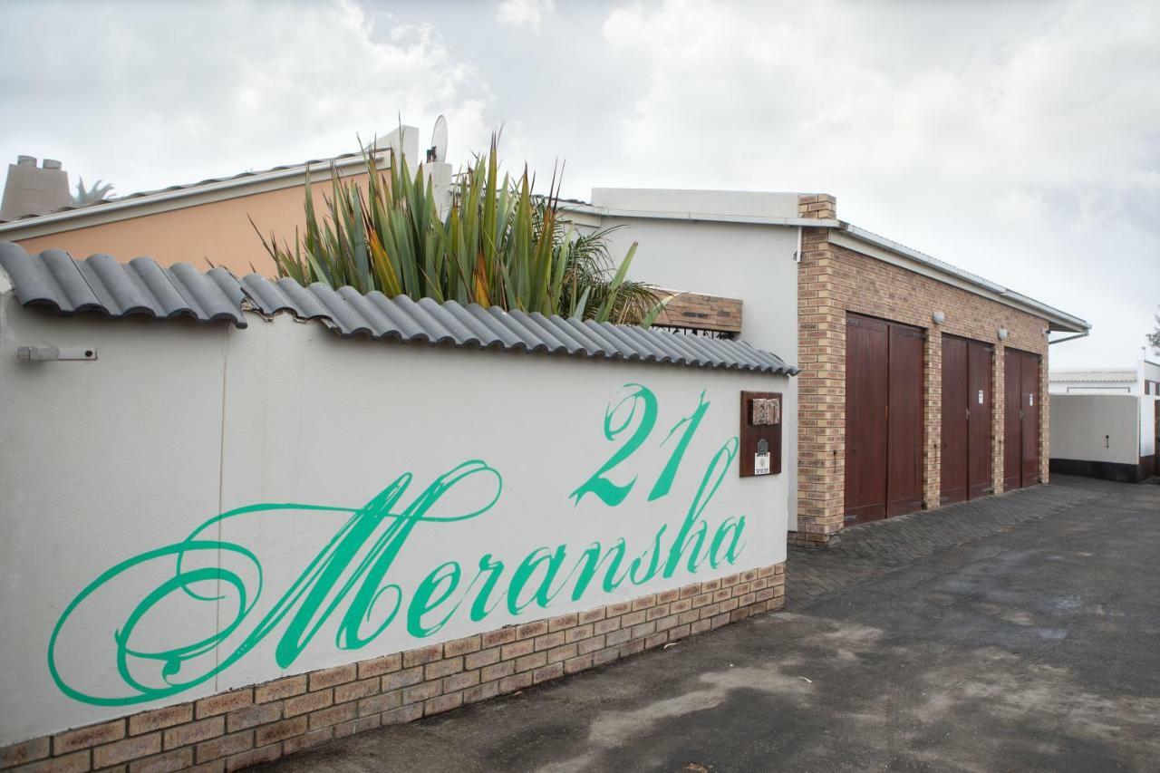 Meransha Self Catering Cc Walvis Bay Kültér fotó